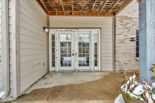 $165,000 | 231 Legends Creek Way, Unit 102, Indianapolis, IN 46229