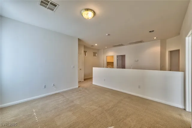 $1,950 | 6265 Winston Falls Avenue, Las Vegas, NV 89139