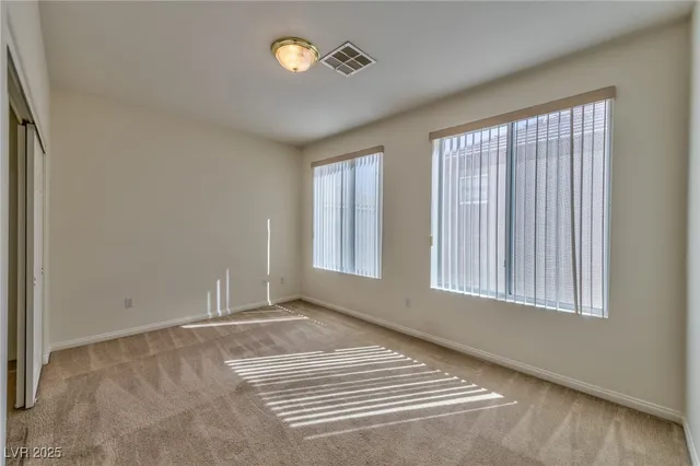 $1,950 | 6265 Winston Falls Avenue, Las Vegas, NV 89139