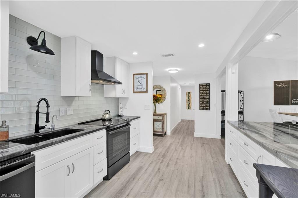 280 9th Street Southwest Naples, FL 34117 - Photo 7 of 35 Gallery Image 7