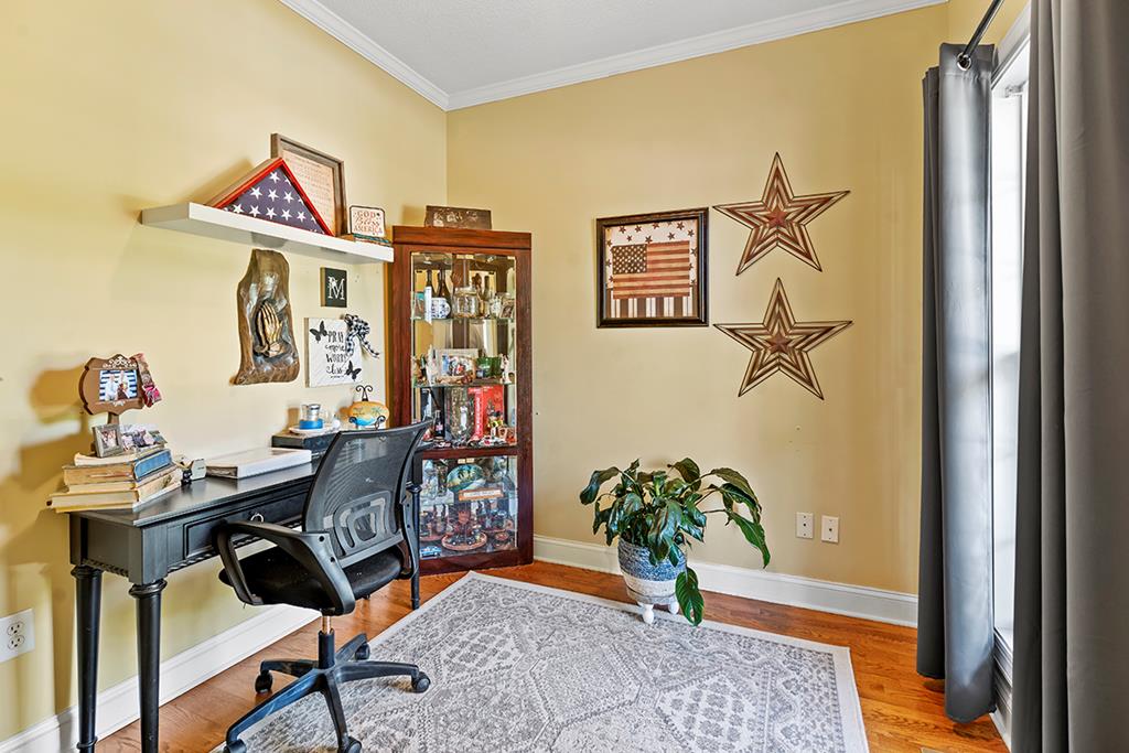 317 Green Oaks Road Greenwood, SC 29649 - Photo 3 of 22