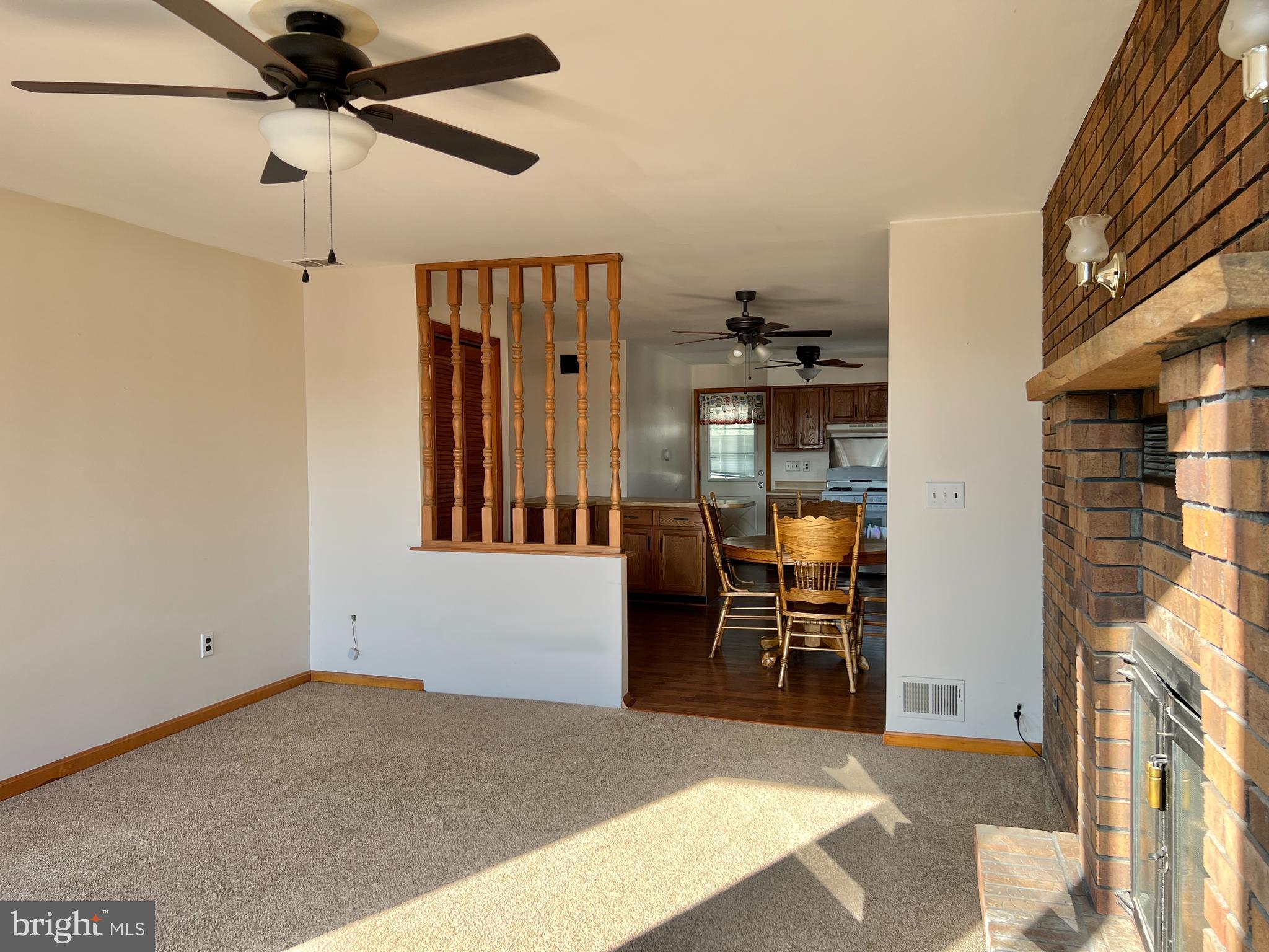 6928 Sollers Point Road Baltimore, MD 21222 - Photo 4 of 19