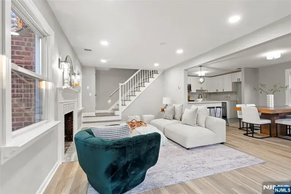 $739,900 | 77 Chestnut Drive, Wayne, NJ 07470