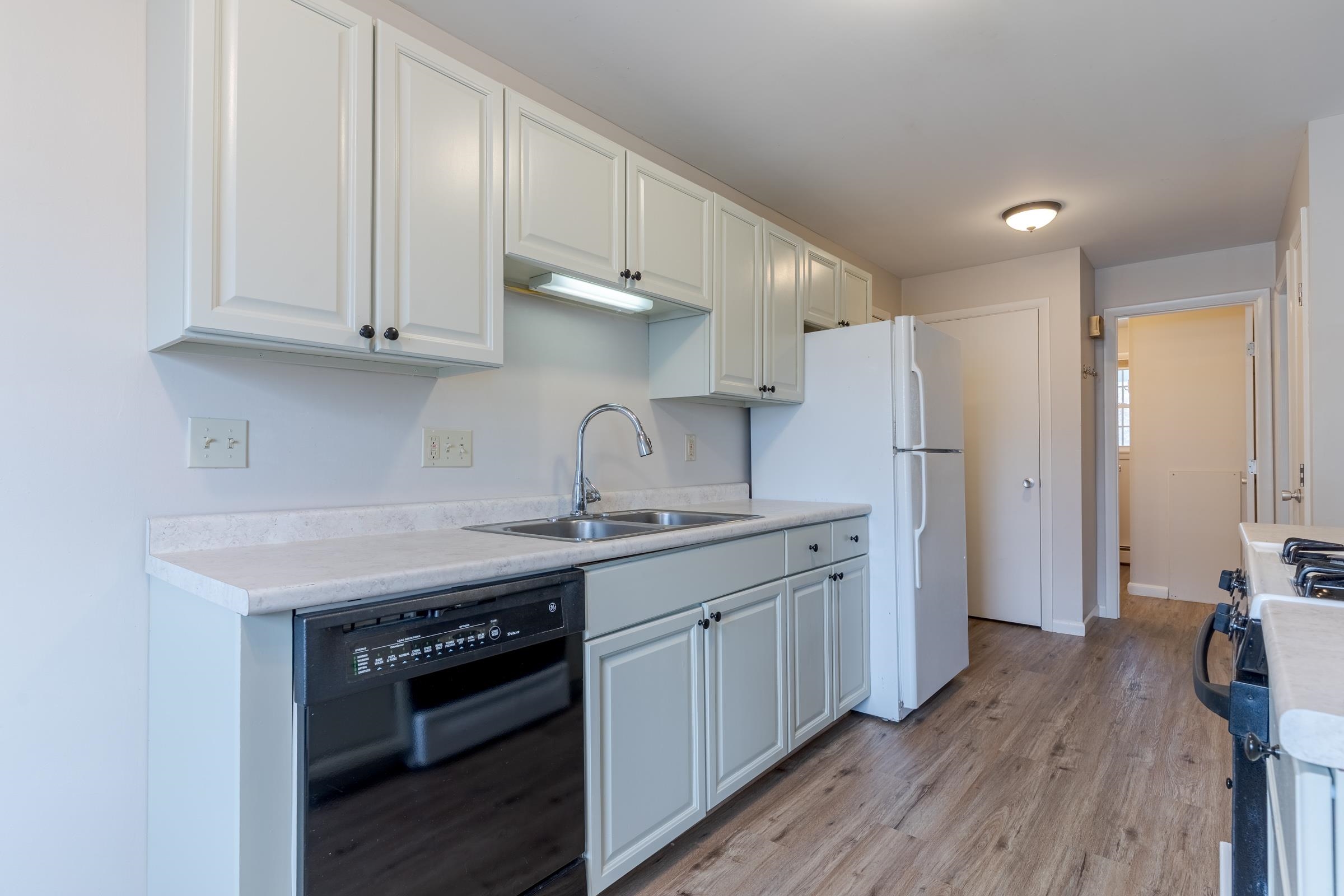 91 Winnacunnet Road, Unit 1 Hampton, NH 03842 - Photo 8 of 21