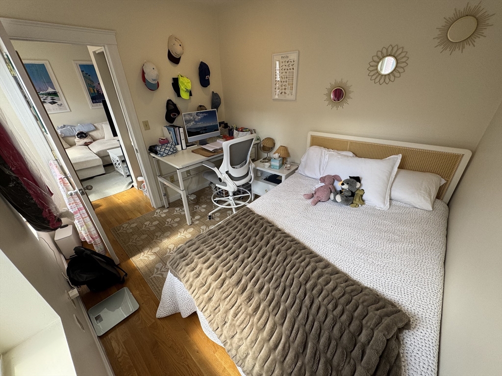 205 Endicott Street, Unit 4 Boston, MA 02113 - Photo 6 of 11