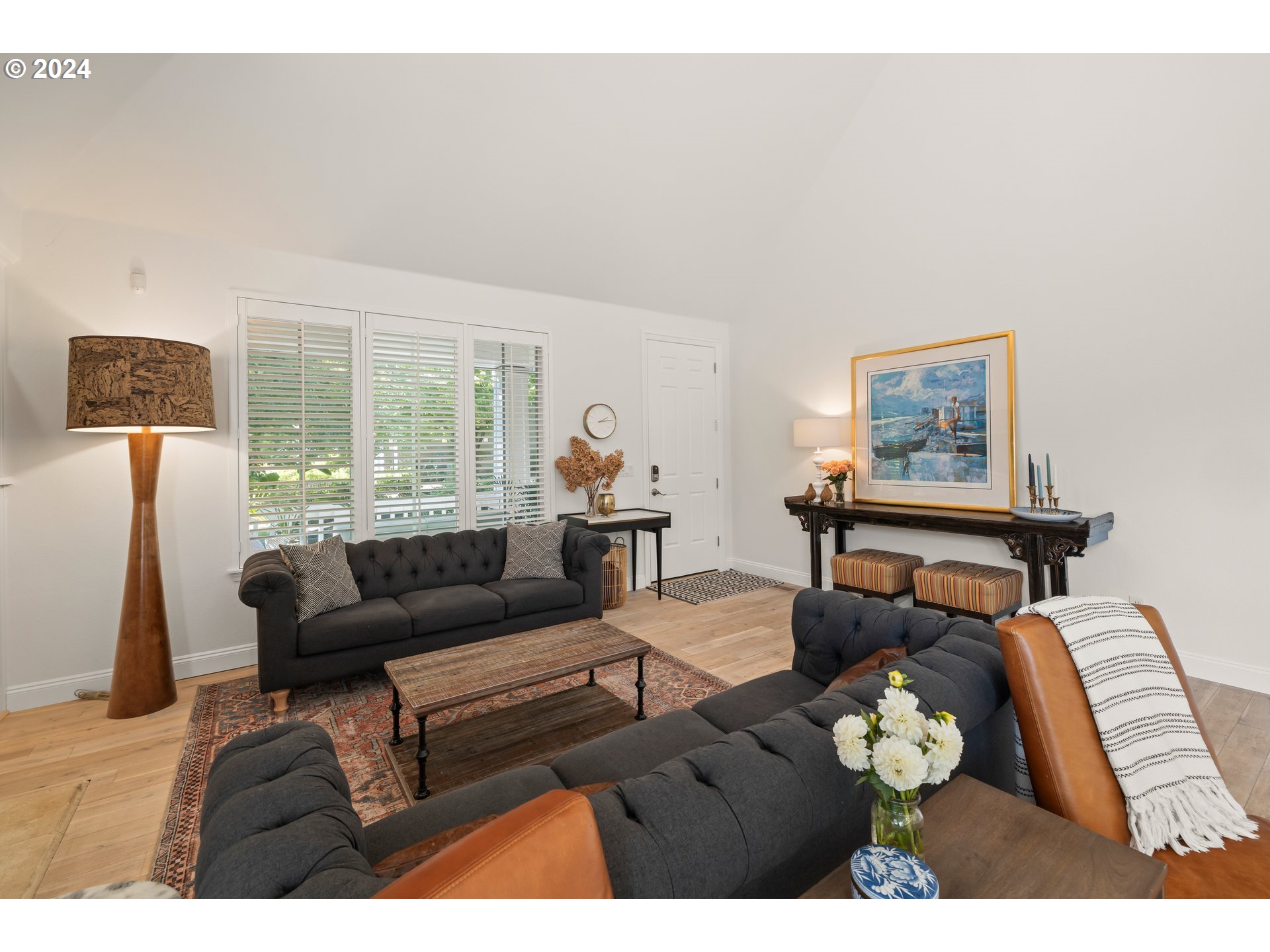 2534 Northwest Rhodes Lane Portland, OR 97229 - Photo 6 of 41 a living room with furniture and a lamp