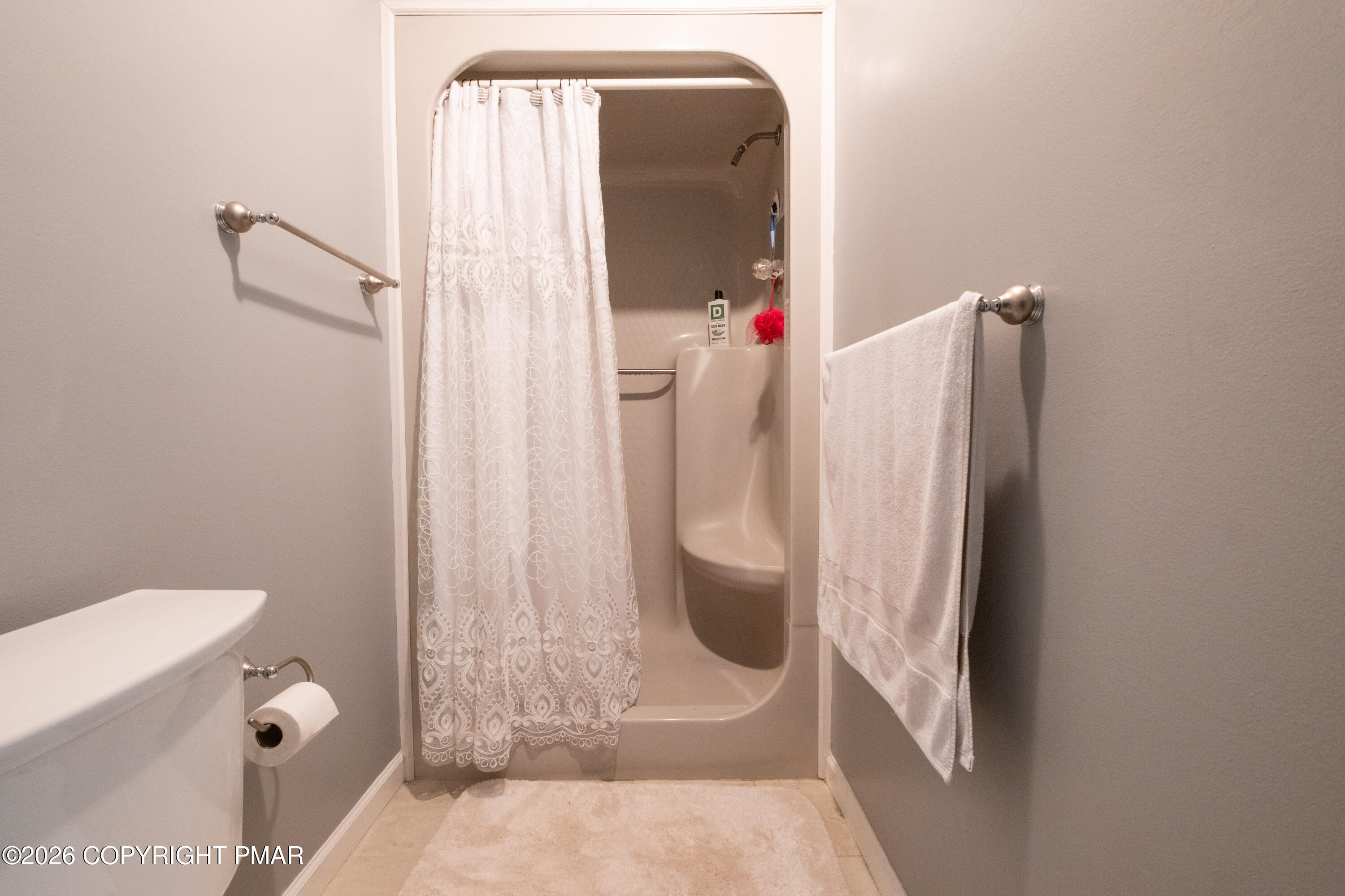 5261 Glenbrook Road Stroudsburg, PA 18360 - Photo 22 of 43 5261GBD-34