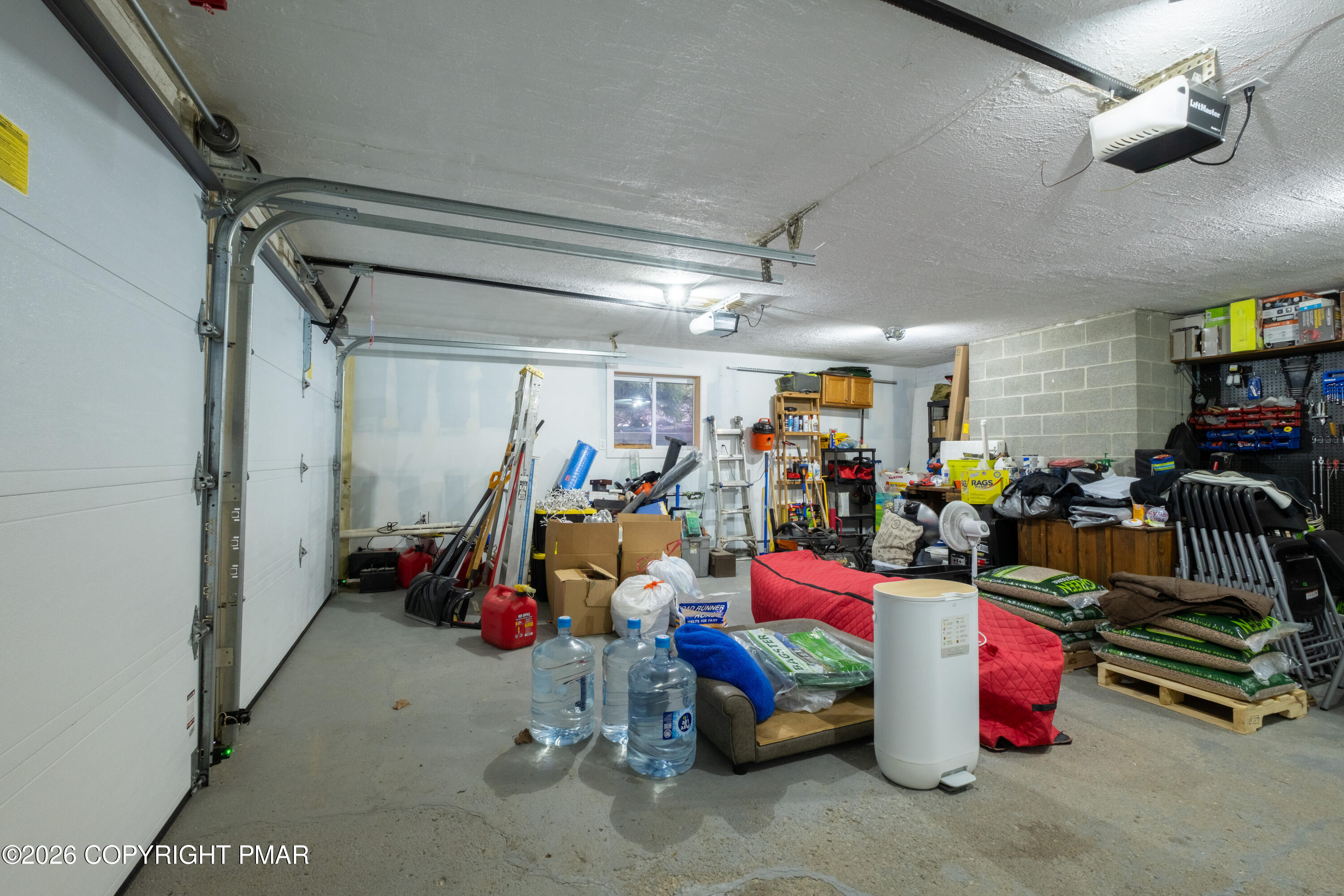 5261 Glenbrook Road Stroudsburg, PA 18360 - Photo 33 of 43 5261GBD-47