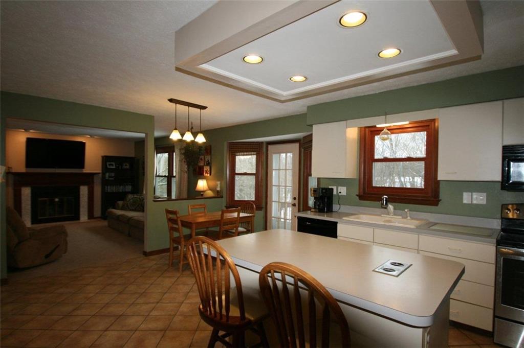 2406 Rihn Strasse Gibsonia, PA 15044 - Photo 12 of 25 Kitchen open to the family room