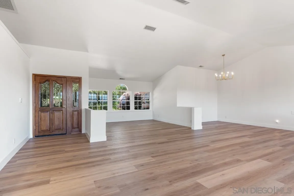 4241 Via El Dorado Fallbrook, CA 92028 - Photo 6 of 49