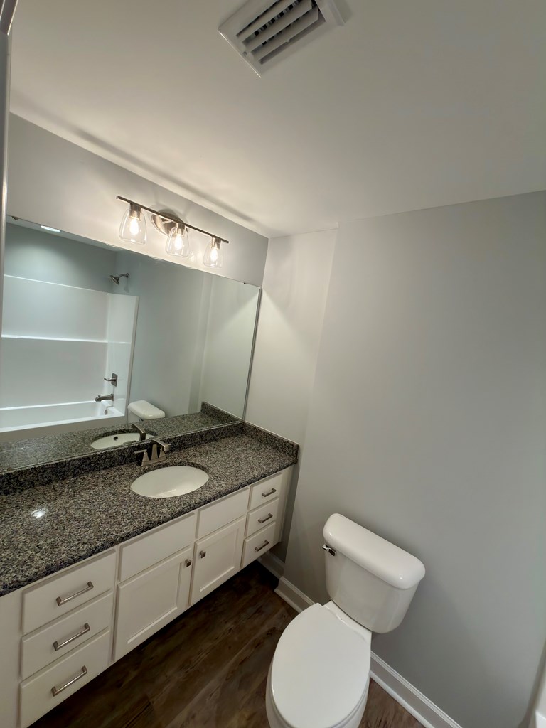 403 Randwick Road Dothan, AL 36301 - Photo 8 of 35