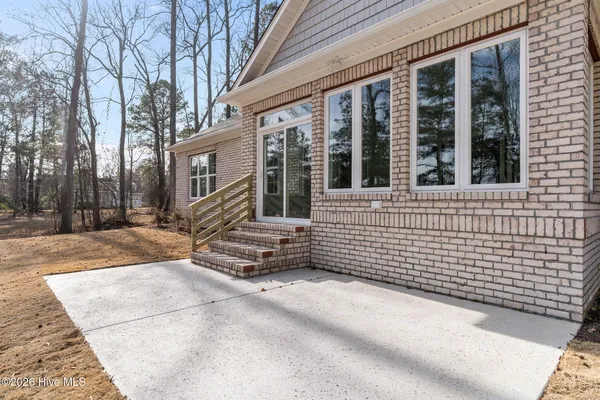 $799,000 | 193 East Winding Way, Wallace, NC 28466
