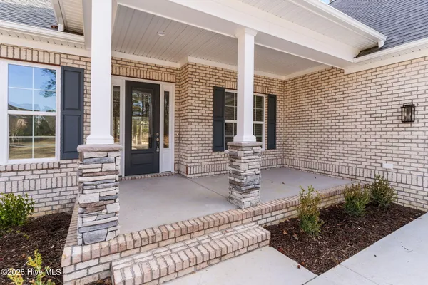 $799,000 | 193 East Winding Way, Wallace, NC 28466