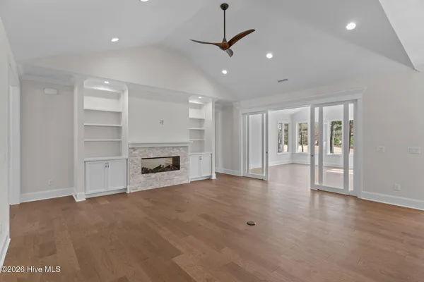 $799,000 | 193 East Winding Way, Wallace, NC 28466