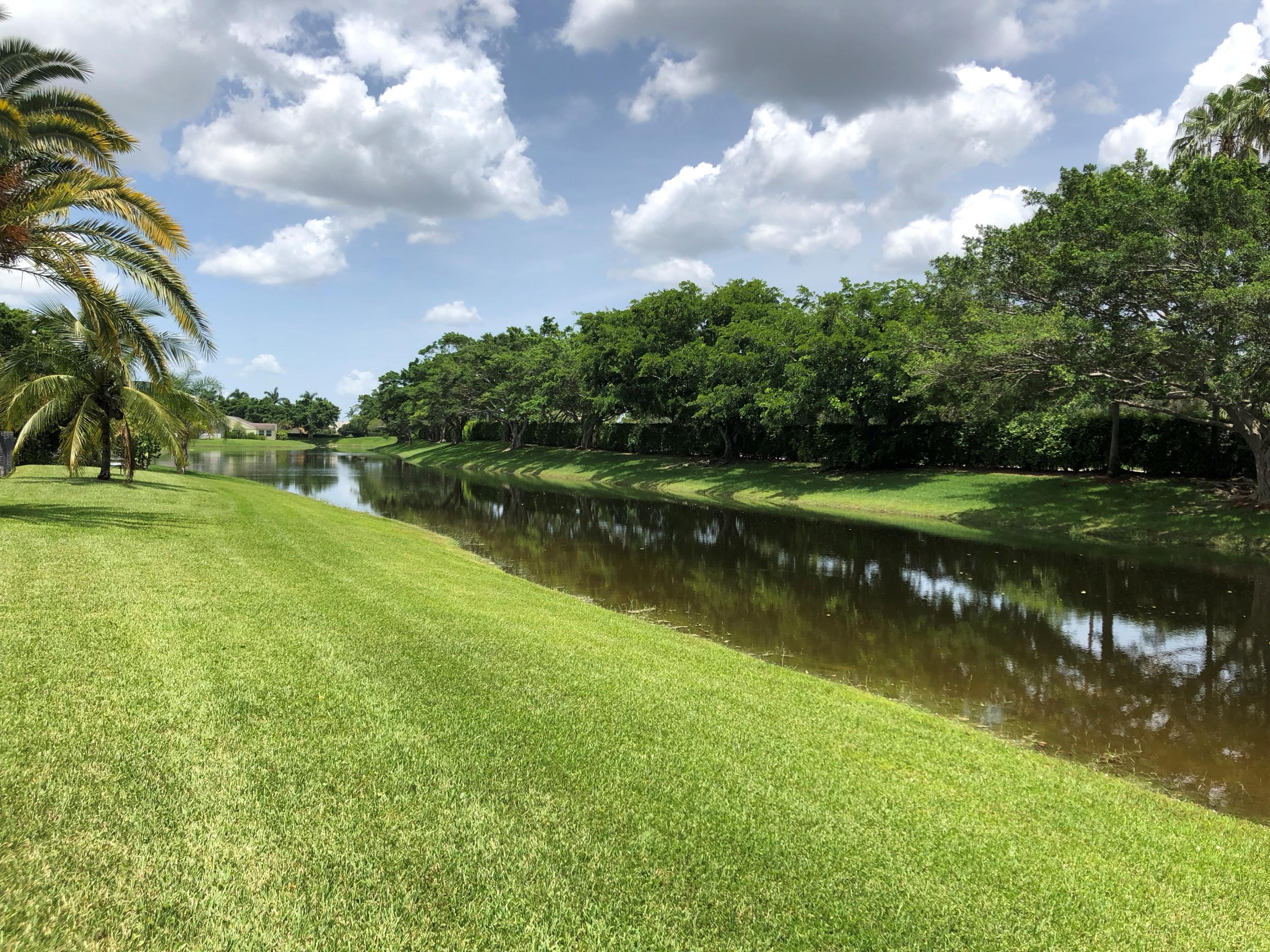 12107 Rockwell Way Boca Raton, FL 33428 - Photo 3 of 4 back 2