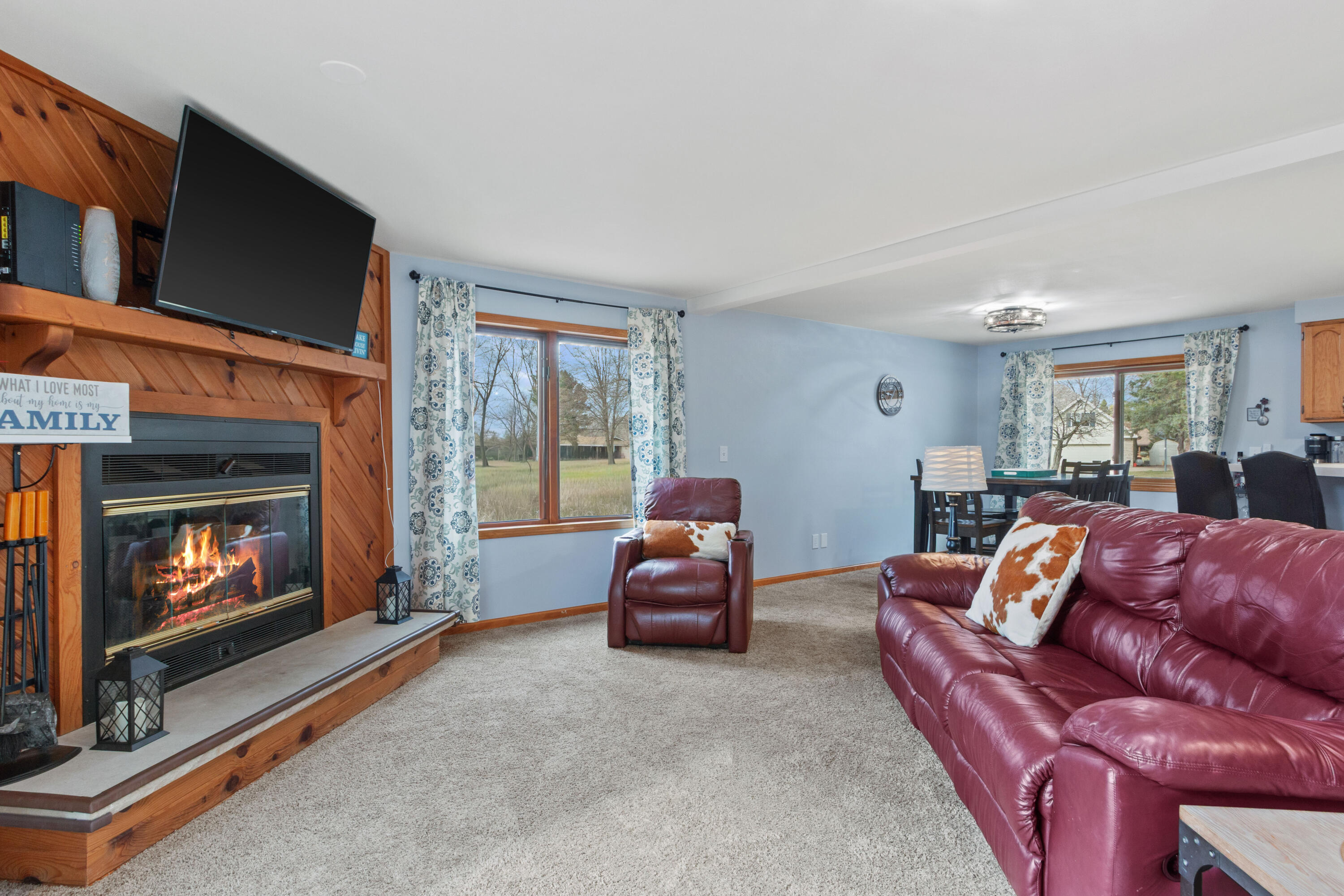 936 Sussex Court Rome, WI 54457 - Photo 11 of 43 936 Sussex Ct-Social Media 010