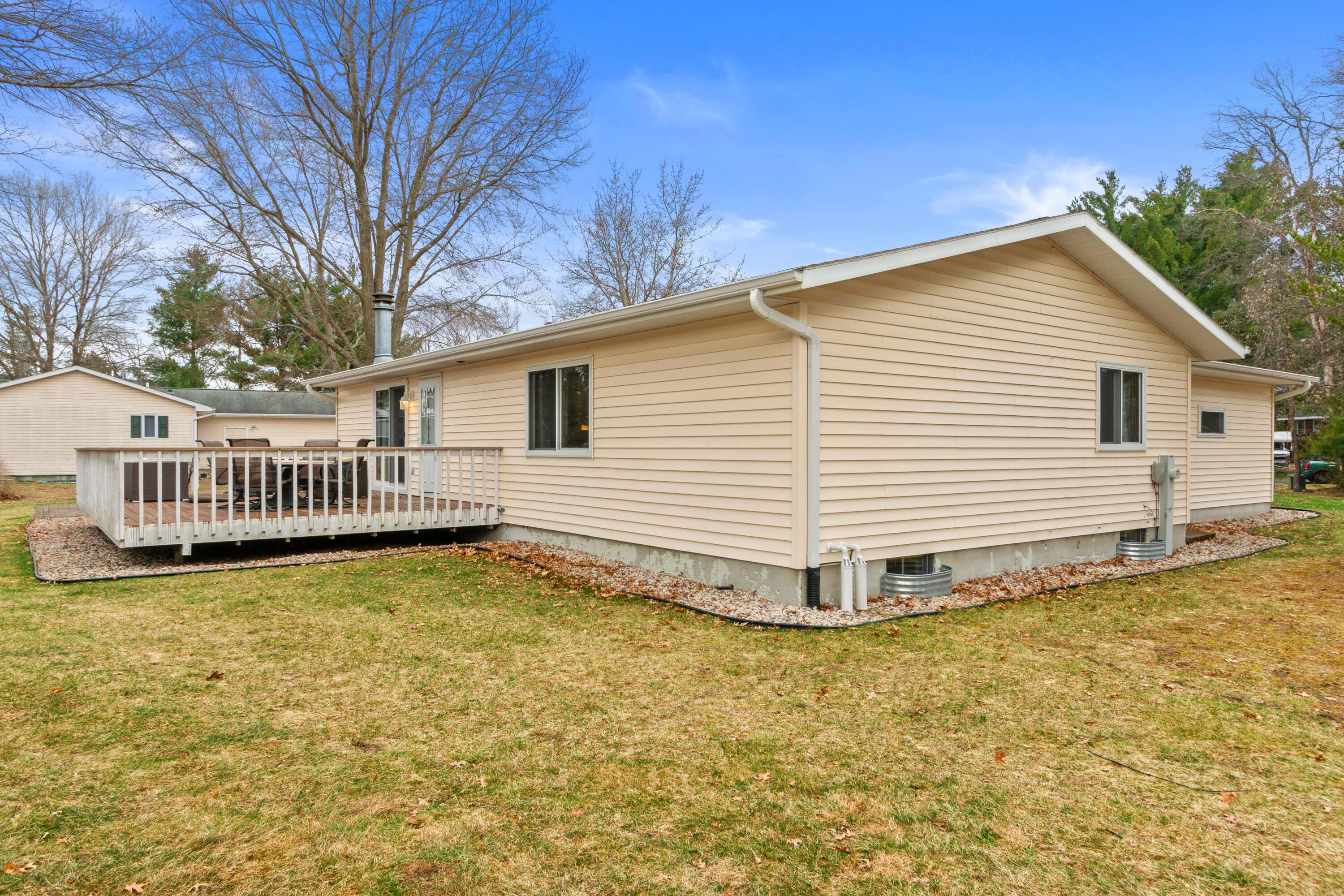936 Sussex Court Rome, WI 54457 - Photo 35 of 43 936 Sussex Ct-Social Media 036
