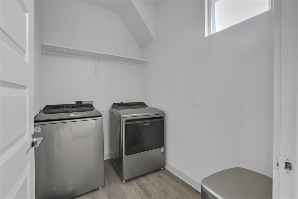 10633 Defender Trail Austin, TX 78754 - Photo 12 of 33