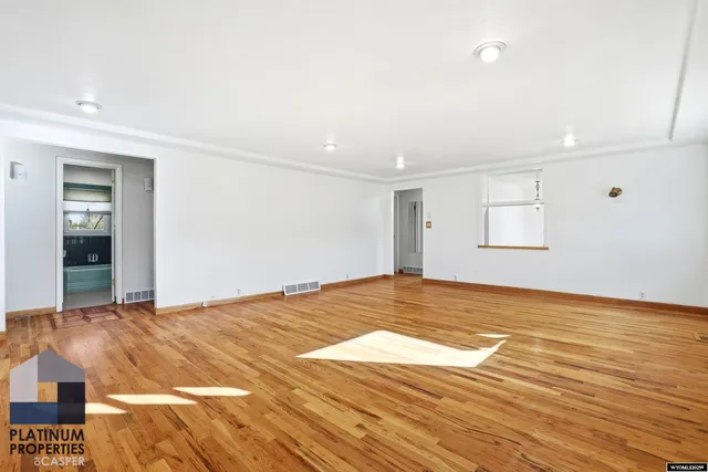 $750,000 | 321 Lily Street, Casper, WY 82604