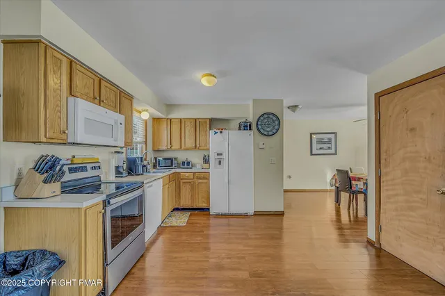 $675,000 | 265 Cedar Drive, Long Pond, PA 18334