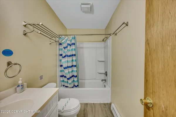 $649,000 | 265 Cedar Drive, Long Pond, PA 18334