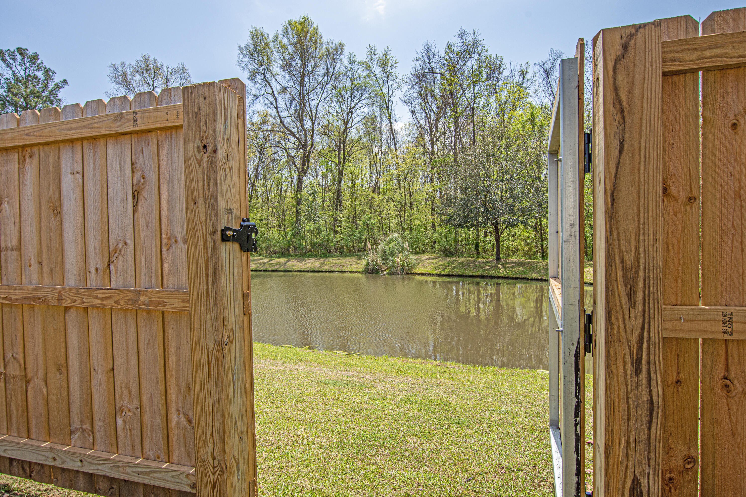 229 Border Road Goose Creek, SC 29445 - Photo 20 of 41 0-5
