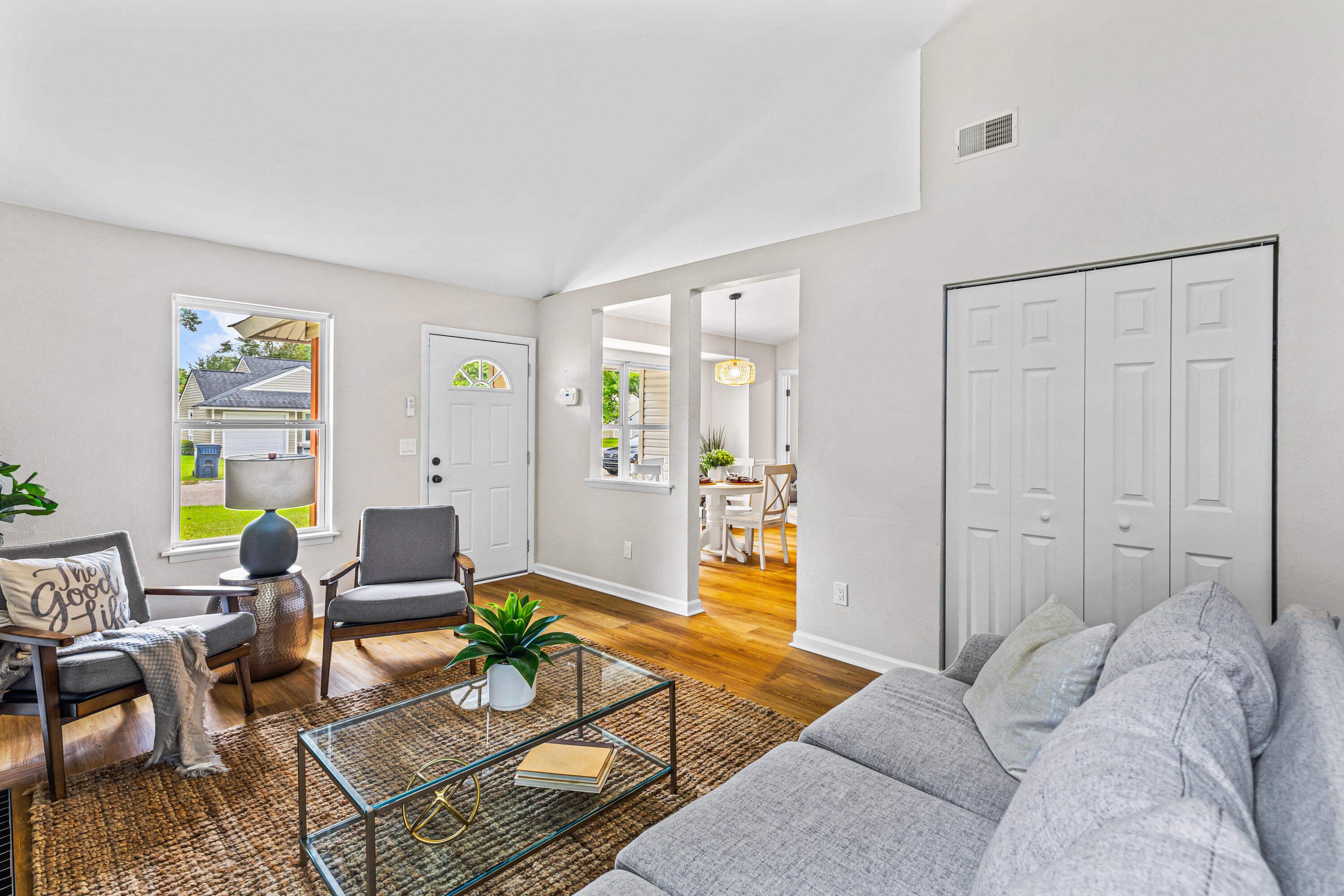 101 Robert Drive Ladson, SC 29456 - Photo 8 of 30 1G1A1841