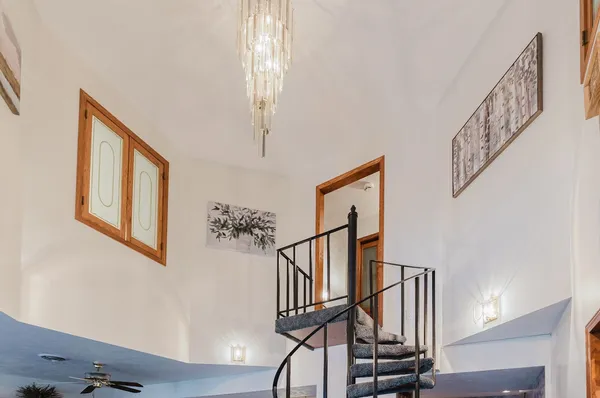 $599,000 | 175 Oak Circle, Goreville, IL 62939