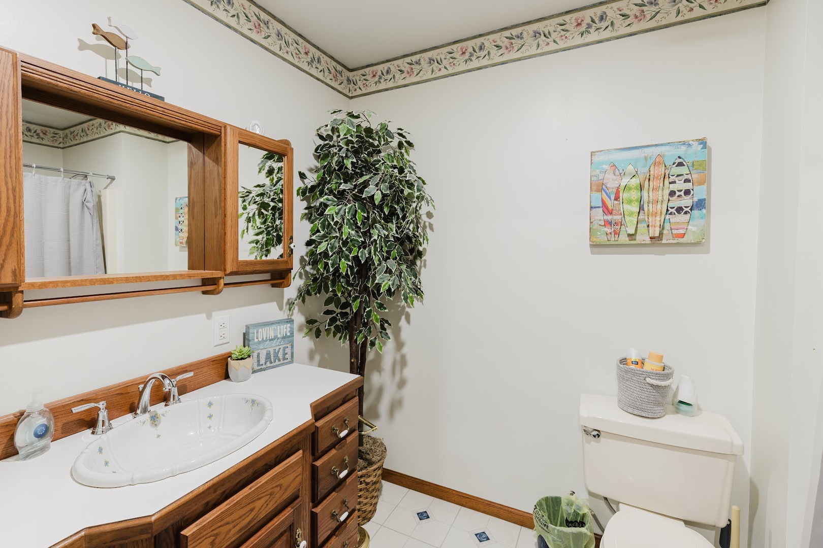 175 Oak Circle Goreville, IL 62939 - Photo 23 of 60 a bathroom with a sink and a mirror
