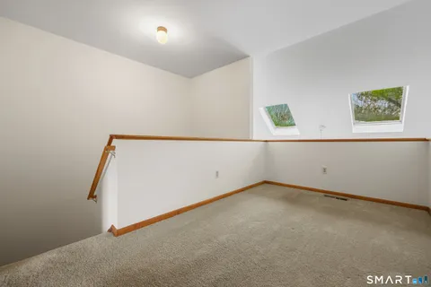 $335,000 | 21 Rockview Circle, Unit 21, Monroe, CT 06468