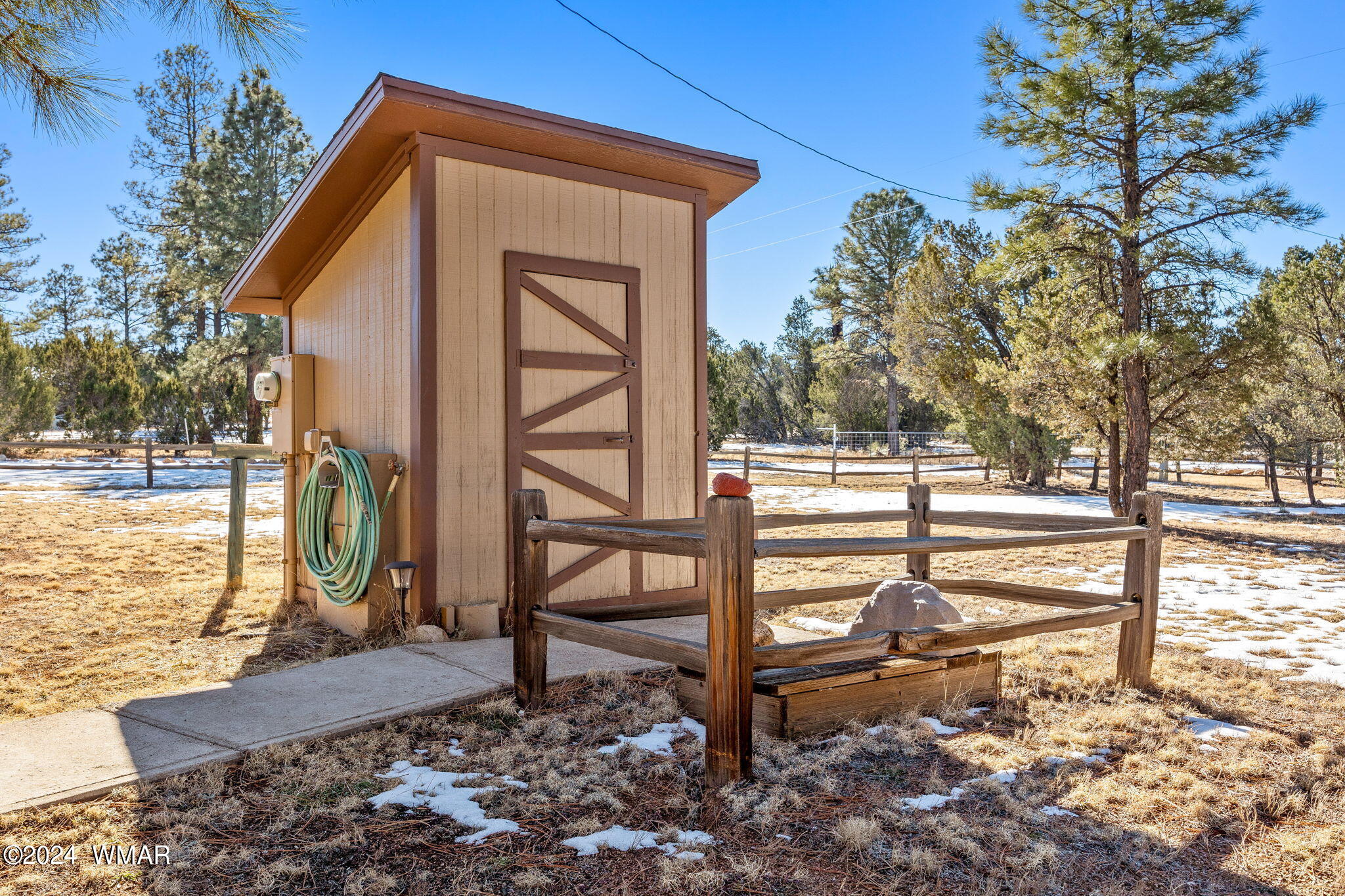 3242 Bigler Road Overgaard, AZ 85933 - Photo 36 of 49 Gallery Image 36