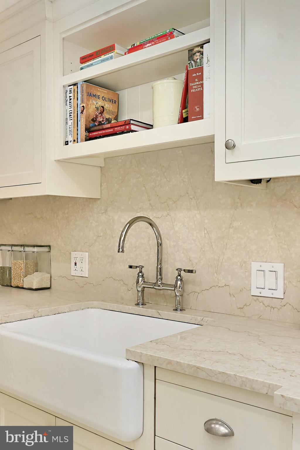 1239 33rd Street Northwest Washington, DC 20007 - Photo 26 of 58 Kitchen