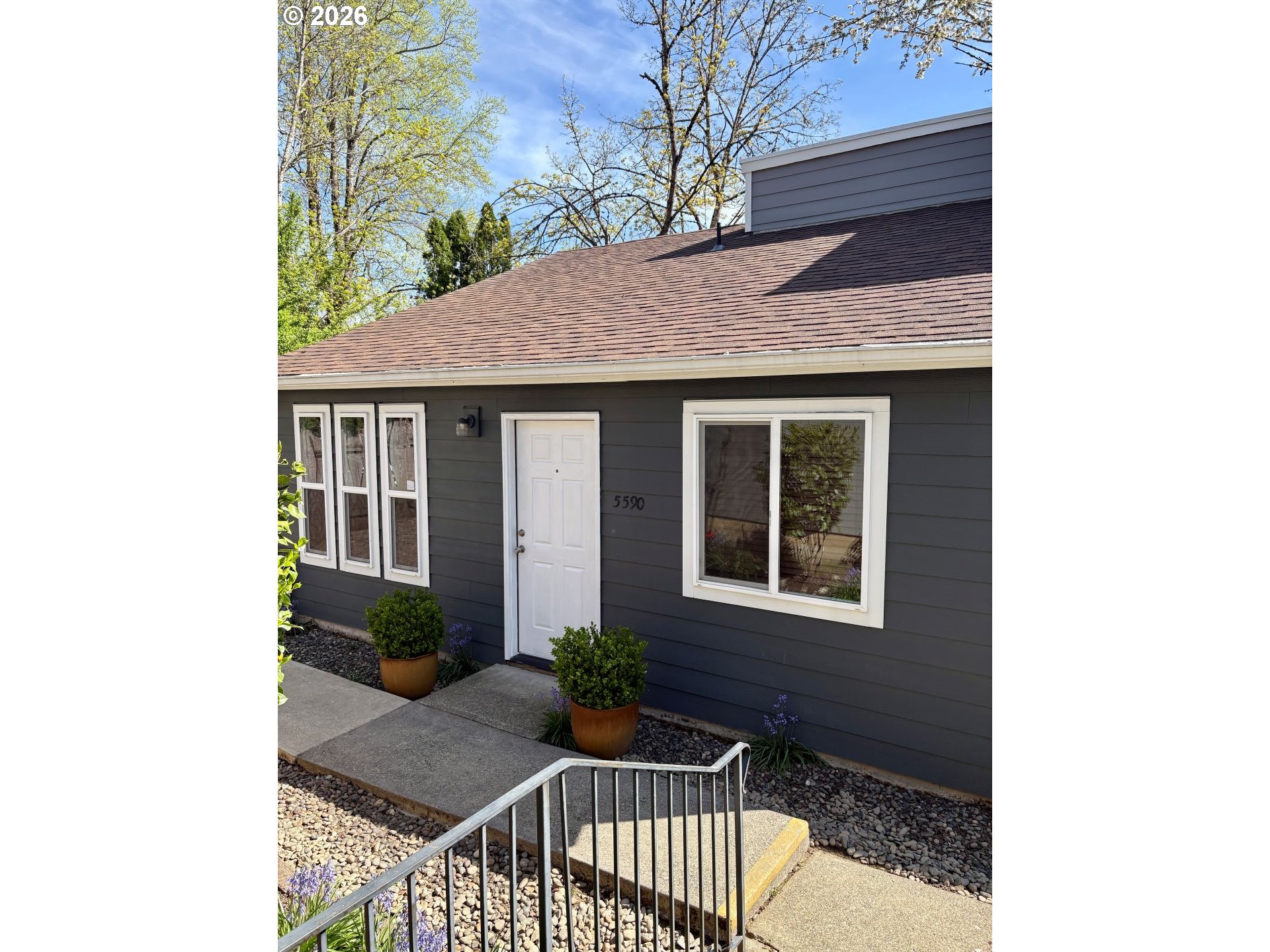 5590 Southwest Murray Boulevard Beaverton, OR 97005 - Photo 2 of 17