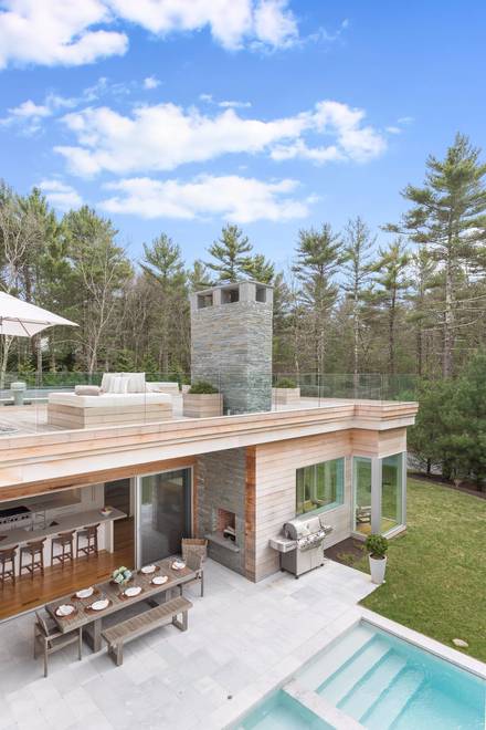 66 Bull Path East Hampton, NY 11937 - Photo 2 of 16