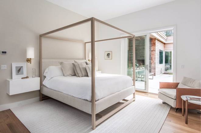 66 Bull Path East Hampton, NY 11937 - Photo 12 of 16