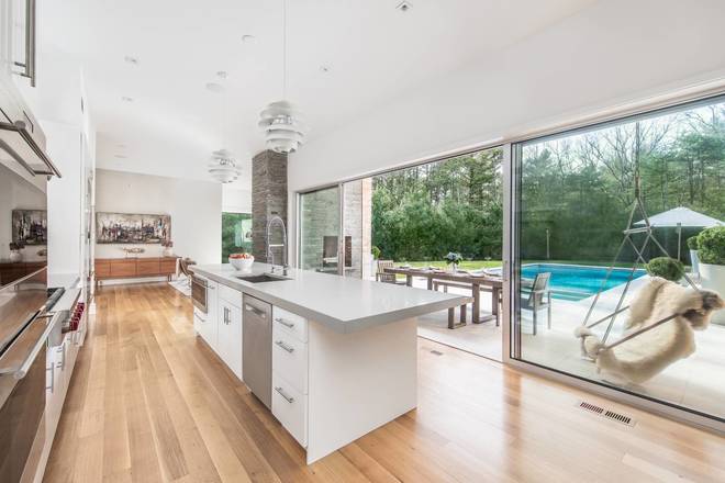 66 Bull Path East Hampton, NY 11937 - Photo 9 of 16