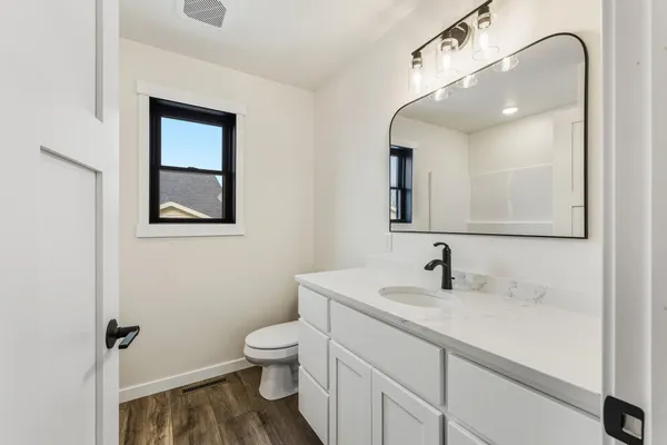 $519,900 | 1508 Pioneer Drive, Holmen, WI 54636