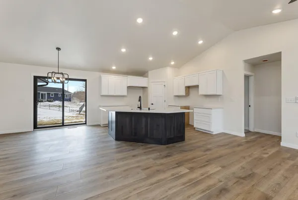$519,900 | 1508 Pioneer Drive, Holmen, WI 54636