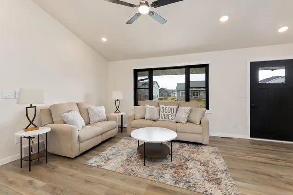 $499,900 | 1508 Pioneer Drive, Holmen, WI 54636