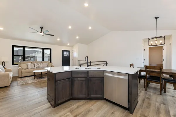 $499,900 | 1508 Pioneer Drive, Holmen, WI 54636