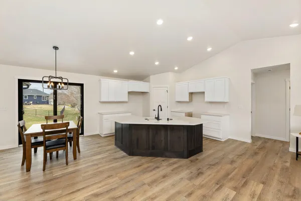 $499,900 | 1508 Pioneer Drive, Holmen, WI 54636