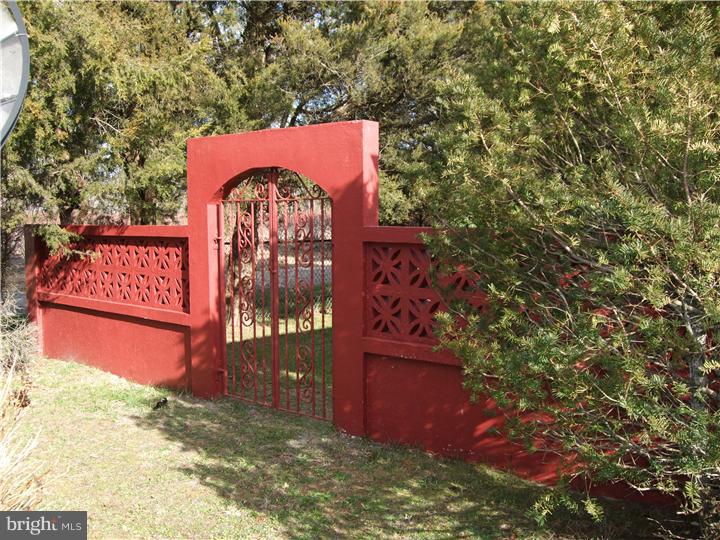 245 Stockton Bridge Road Pemberton, NJ 08068 - Photo 8 of 22 Exterior Side