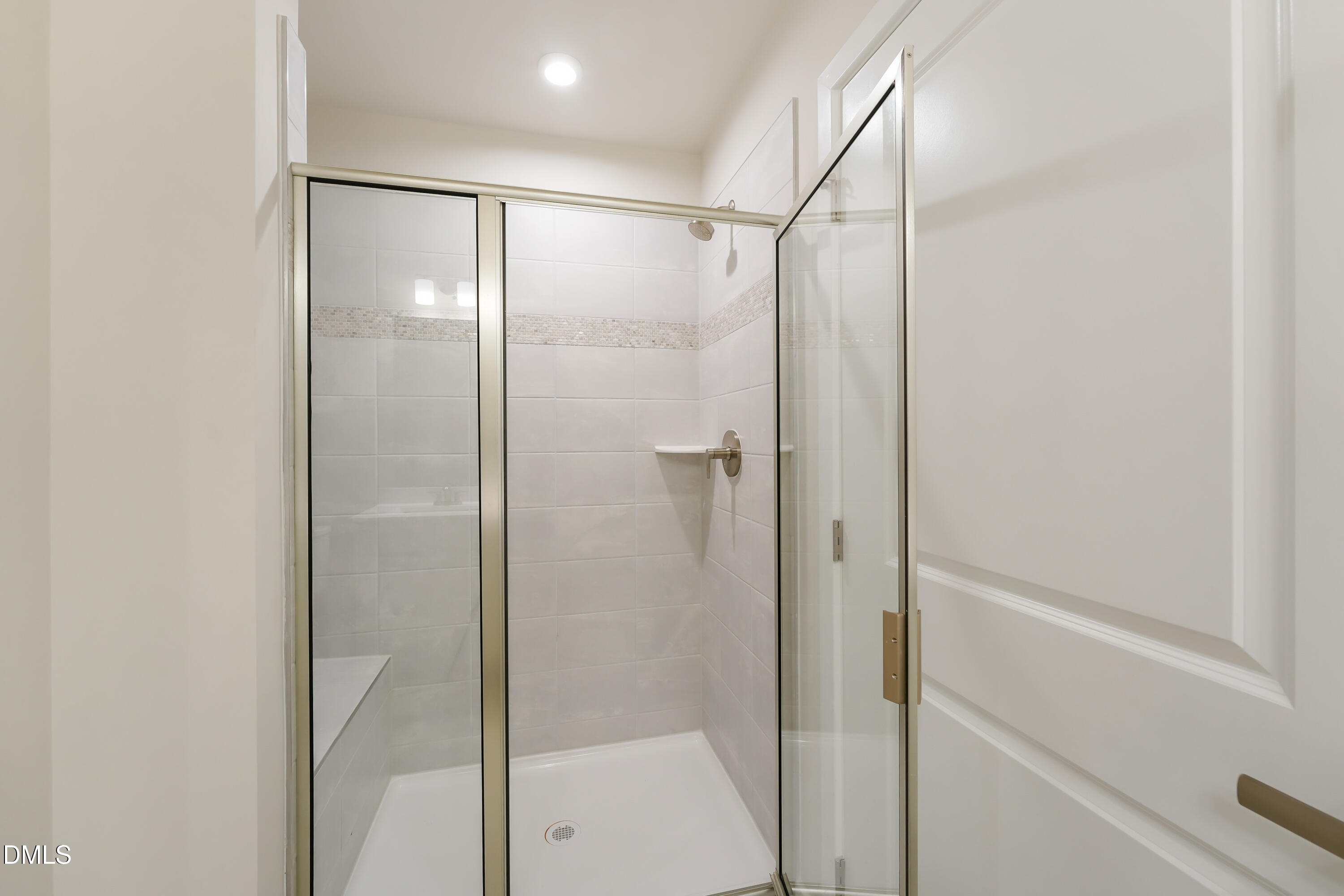 436 Grand Silo Road Raleigh, NC 27603 - Photo 20 of 53 436 Grand Silo Rd_www.scalaphotography.c