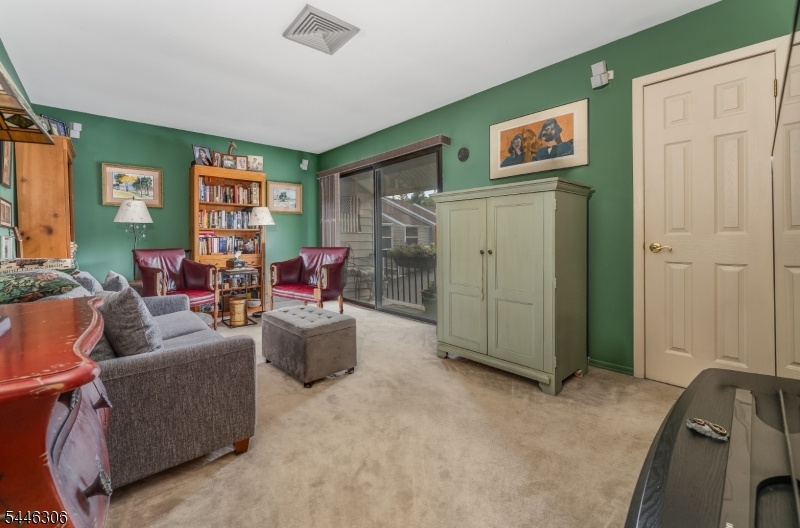 35 North Slope Clinton, NJ 08809 - Photo 30 of 43