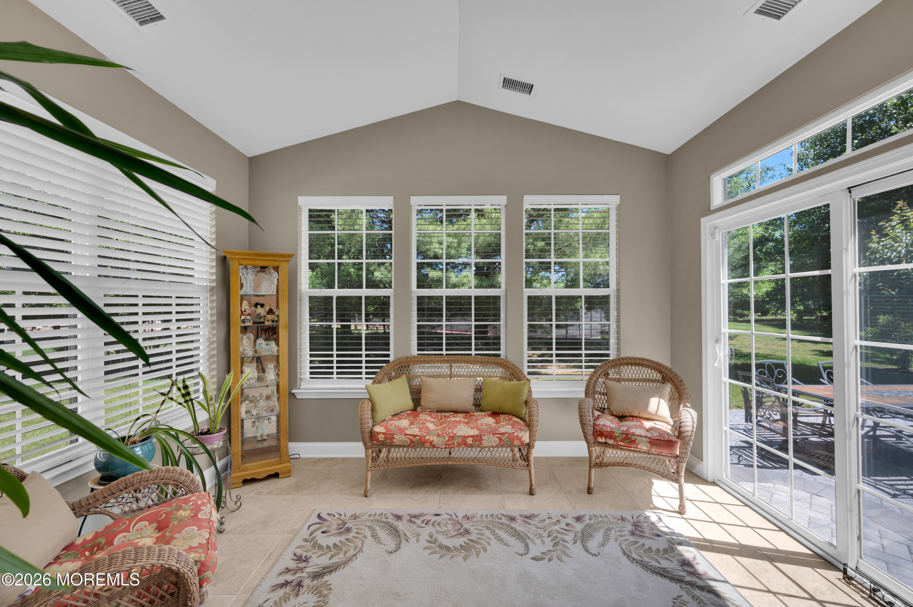 29 Nottingham Way Jackson, NJ 08527 - Photo 9 of 24 Sun 1