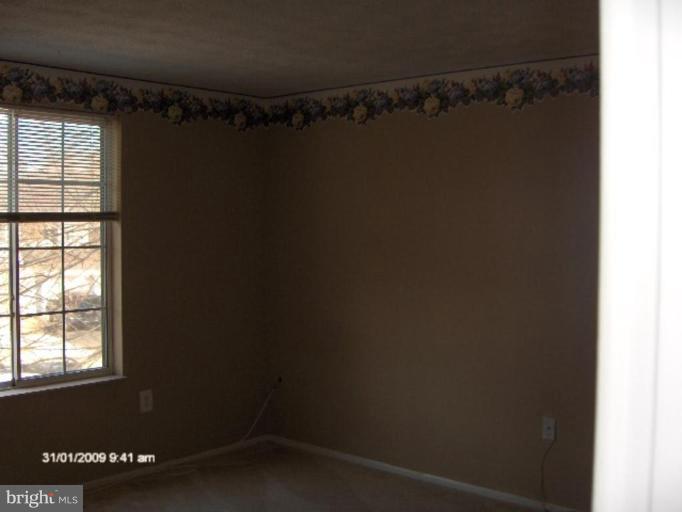 8199 Oakglen Road Manassas, VA 20110 - Photo 5 of 14 Bedroom #1