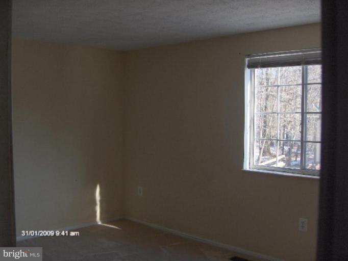 8199 Oakglen Road Manassas, VA 20110 - Photo 7 of 14 Bedroom #3