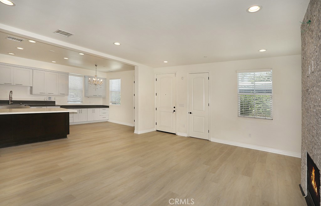 7603 23rd Street Westminster, CA 92683 - Photo 16 of 40 Living Room (View 1)