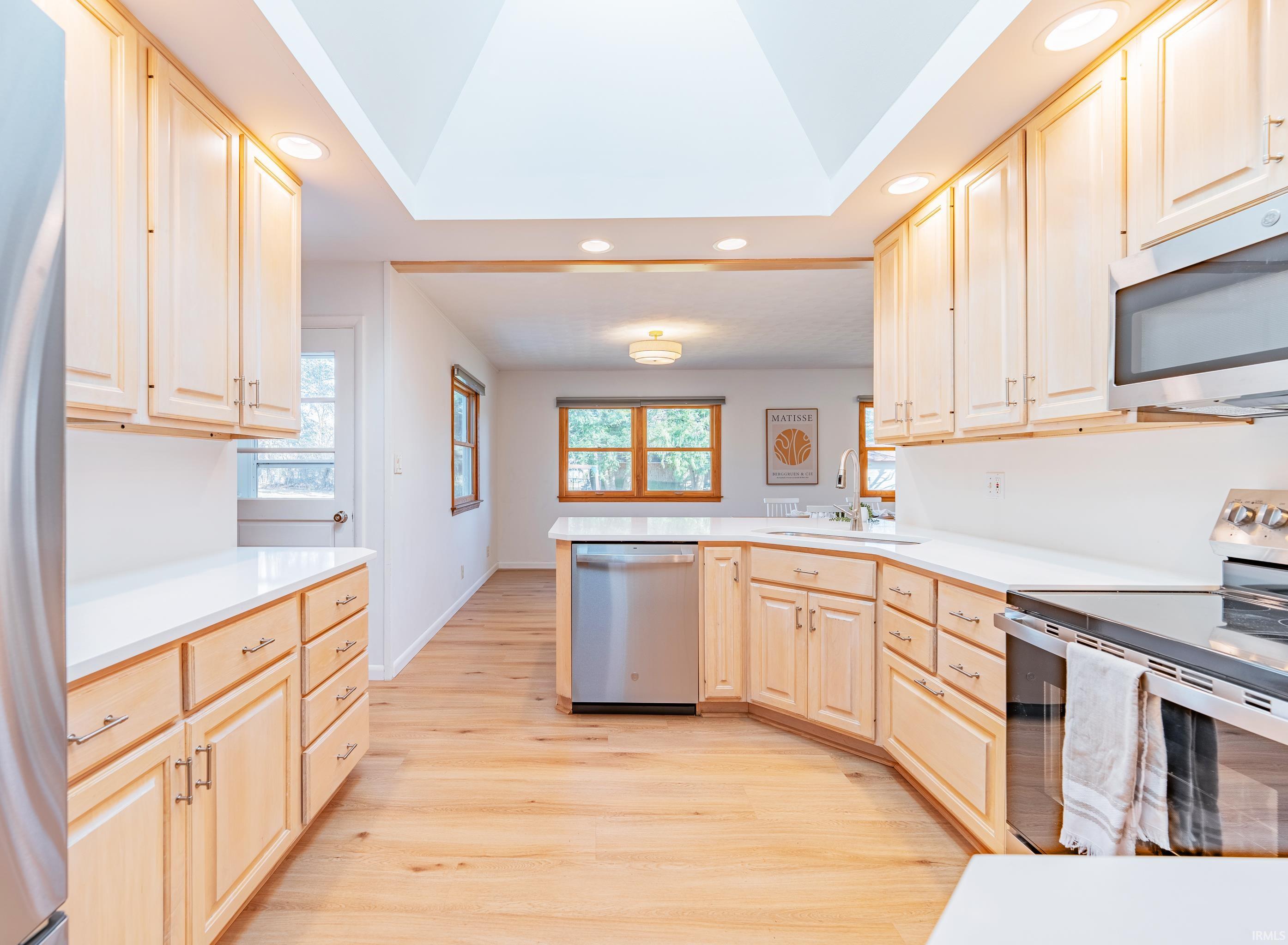 721 South Pleasant Ridge Road Bloomington, IN 47401 - Photo 13 of 36