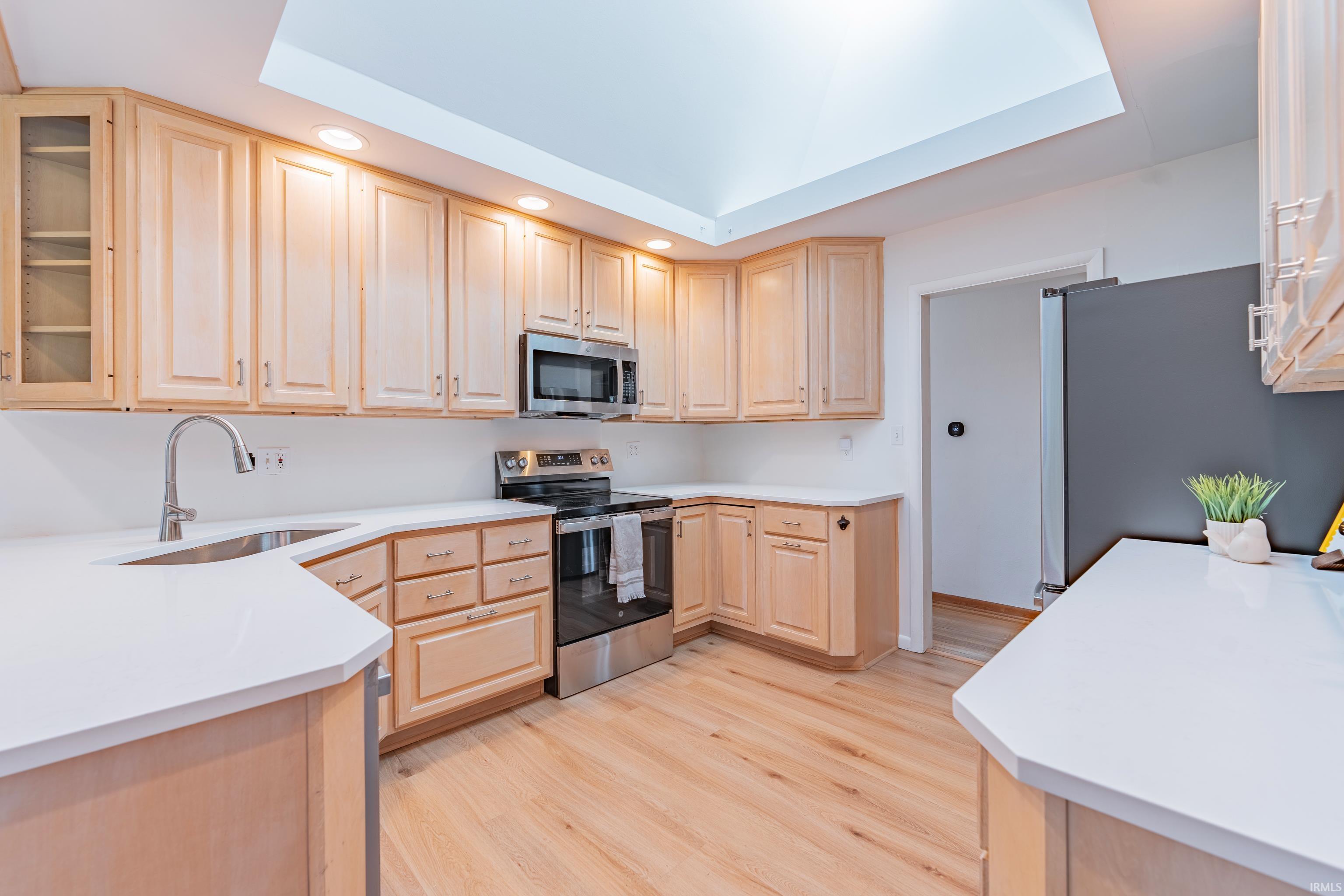 721 South Pleasant Ridge Road Bloomington, IN 47401 - Photo 14 of 36